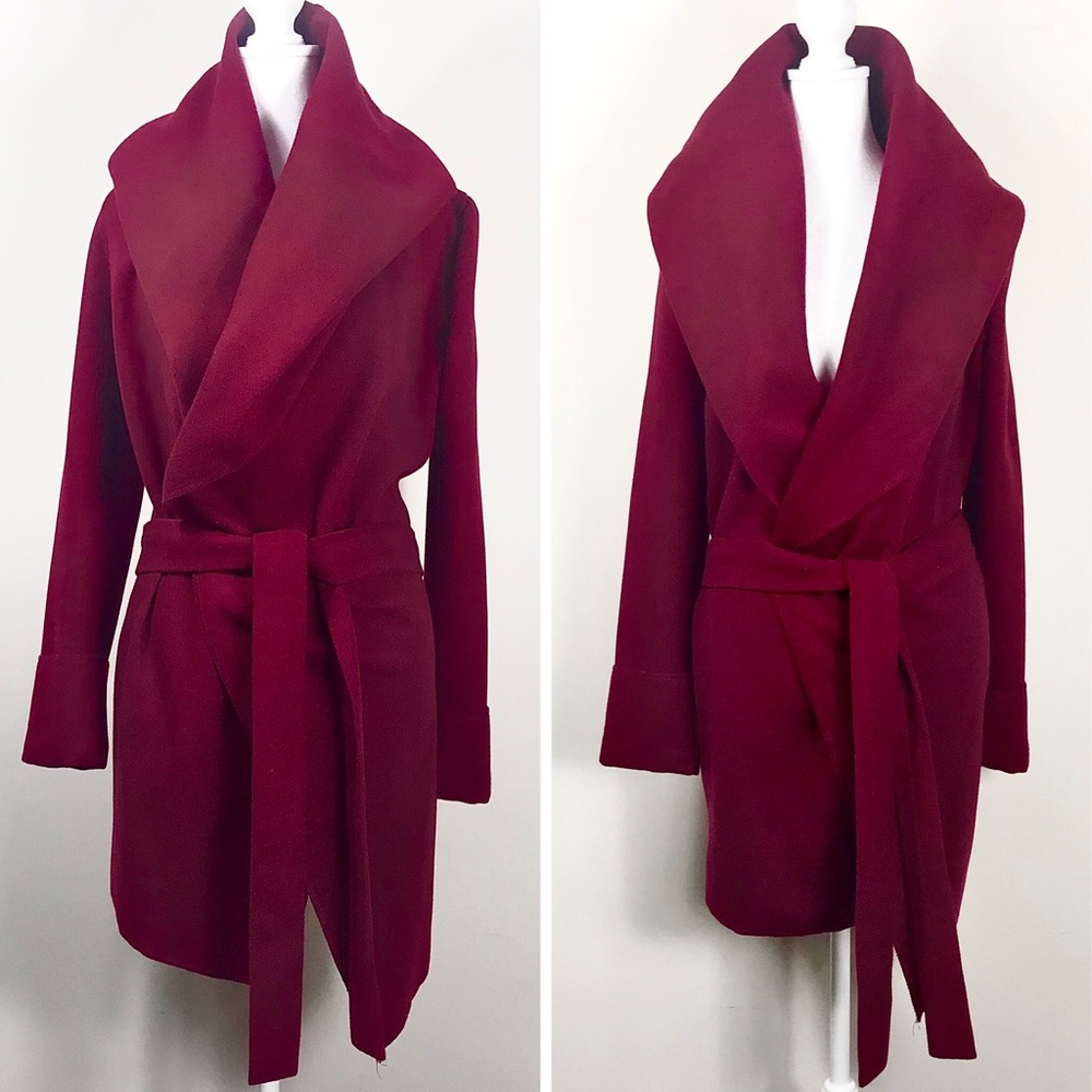 🖤𝟨𝟢%𝖮𝖥𝖥-𝖻𝗎𝗇𝖽𝗅𝖾𝗌𝟣𝟢+🖤EUC Burgundy Woolen Wrap Coat